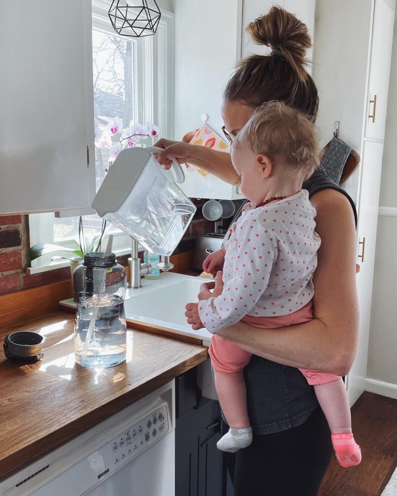 what is the best water filter pitcher clearly filtered water bottle review